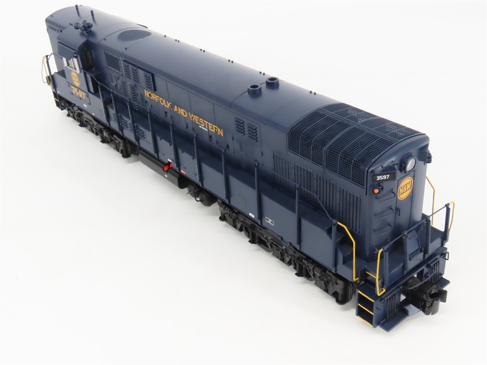 O Gauge 3-Rail MTH 20-20379-1 N&W FM Trainmaster Diesel #3597 - ProtoSound3