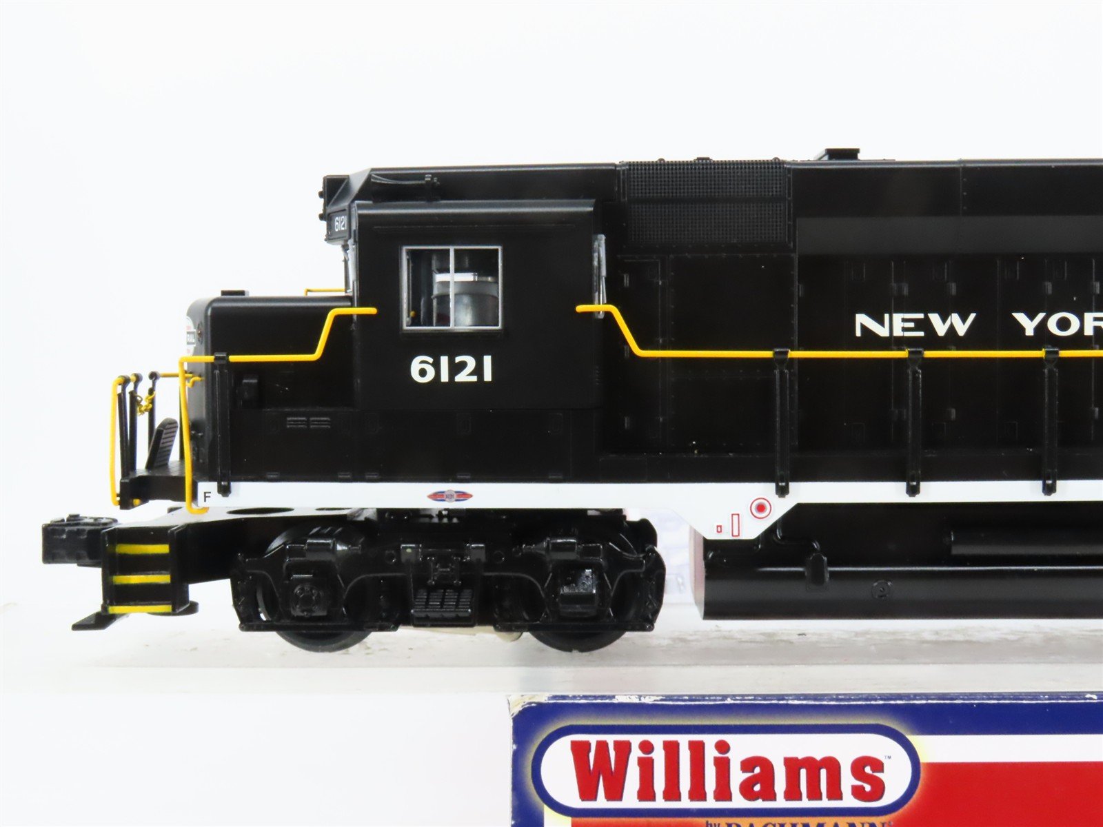 O Gauge 3-Rail Williams 22901 NYC New York Central EMD GP30 Diesel #6121 w/Sound