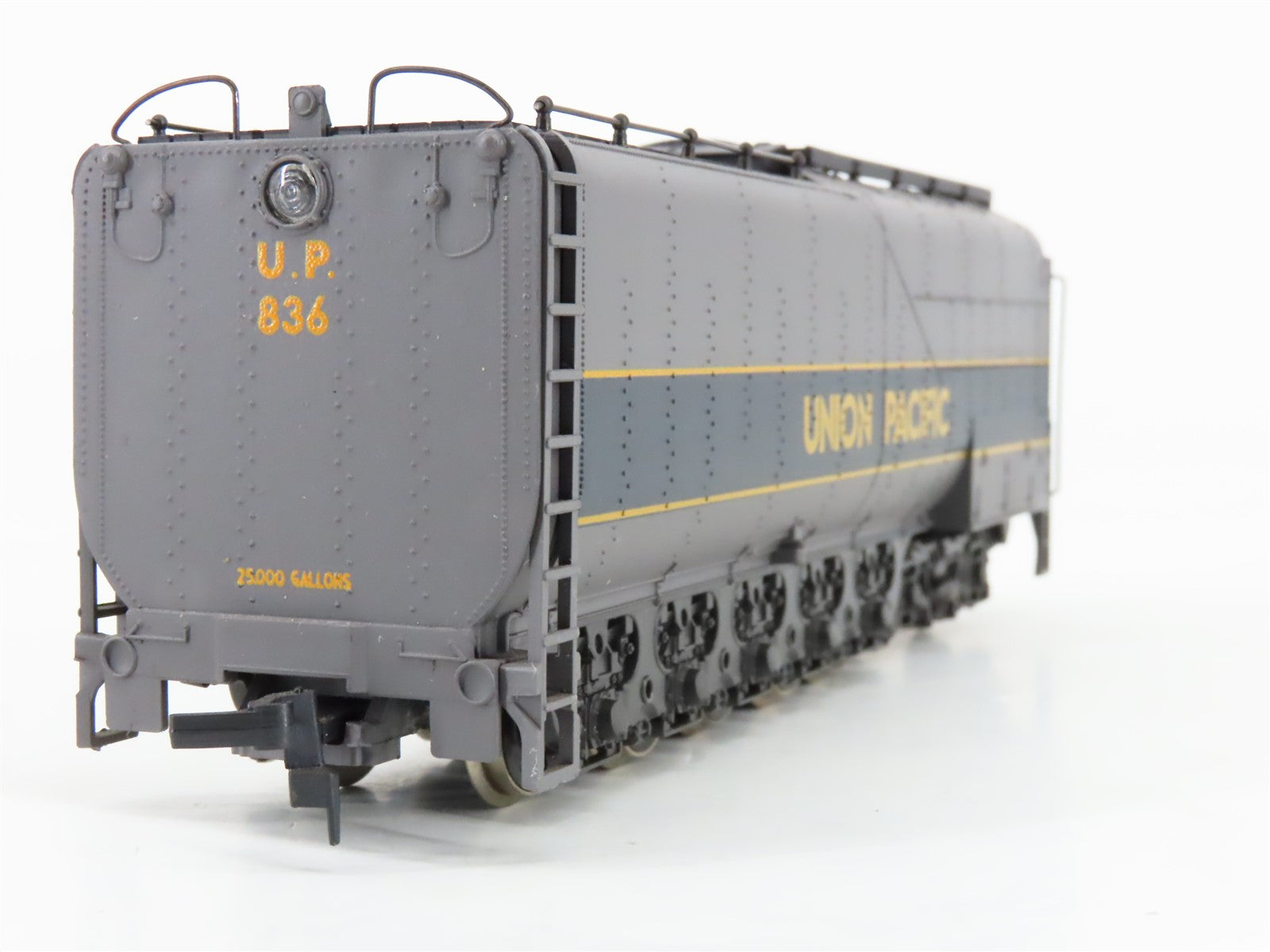 HO Scale Rivarossi UP Union Pacific 4-8-4 FEF-3 Steam Locomotive #836