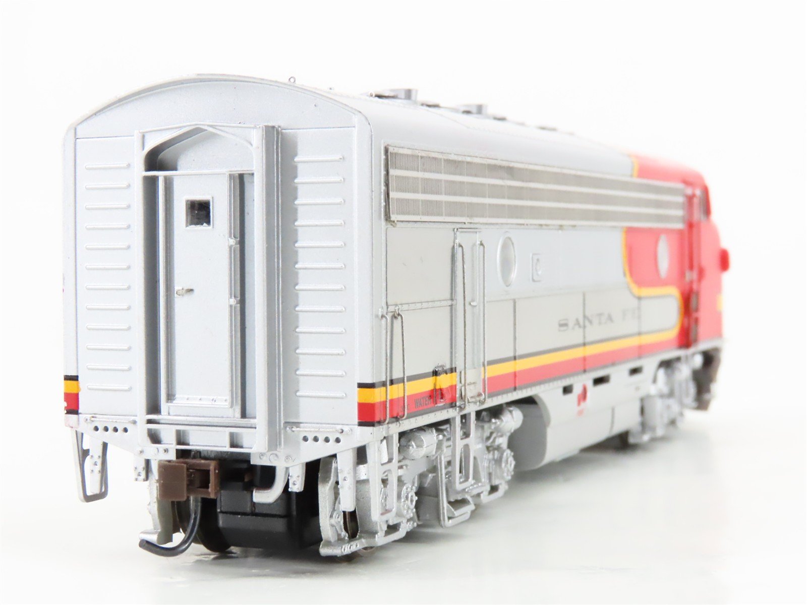 HO Scale Athearn Genesis G1500B ATSF 