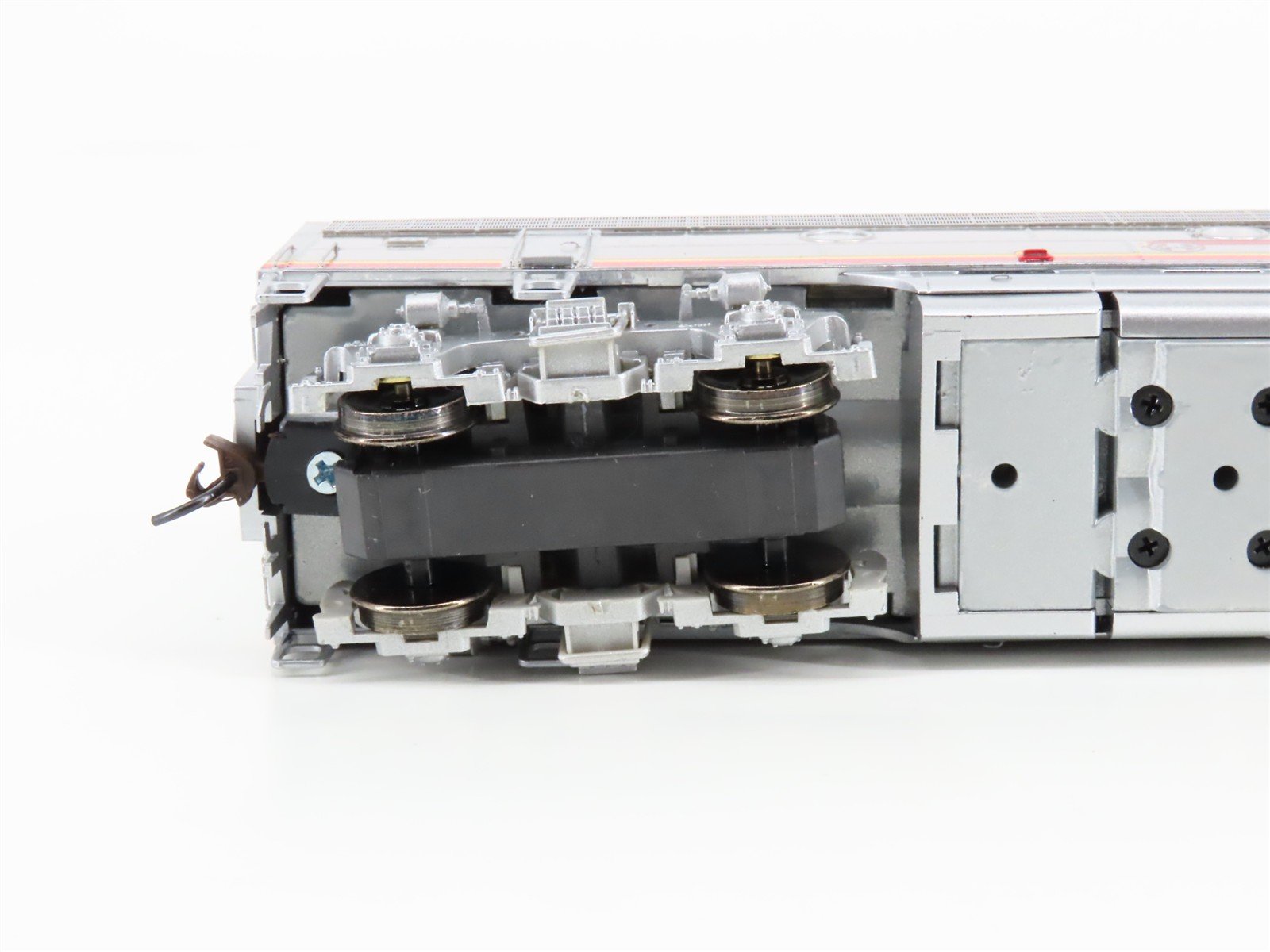 HO Scale Athearn Genesis G1500B ATSF 