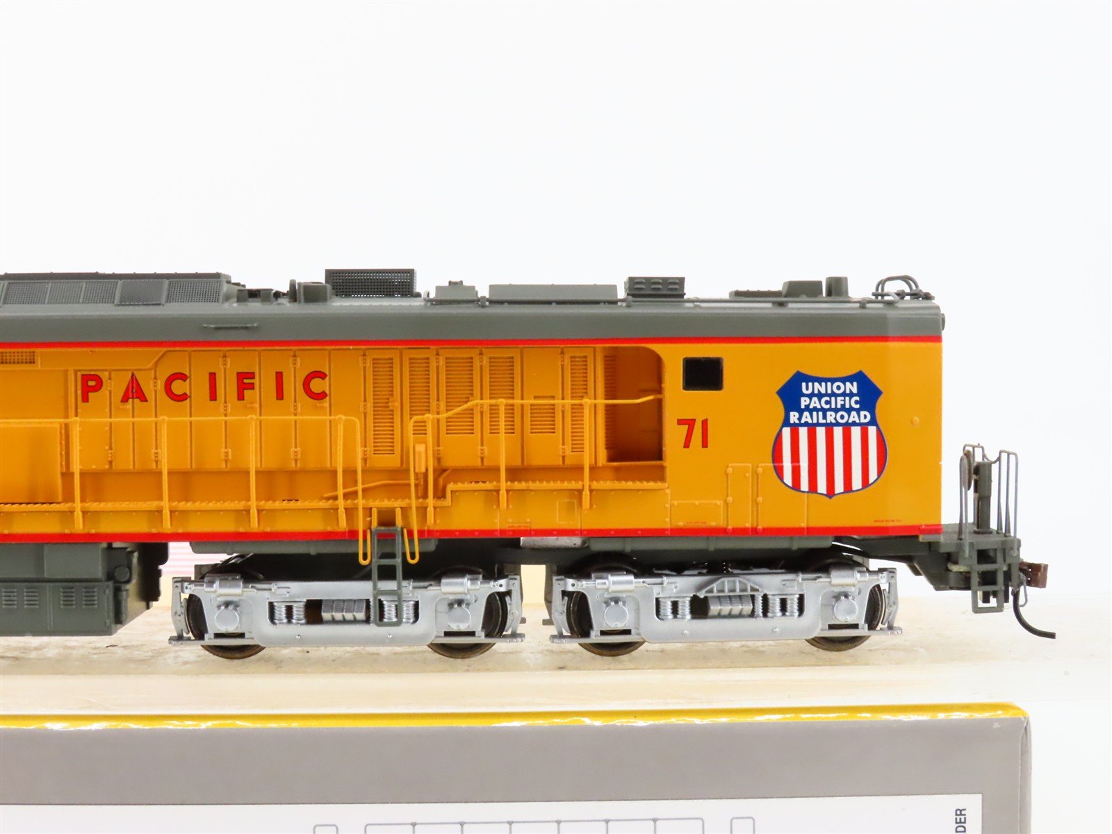 HO Scale Athearn Genesis 88668 UP Union Pacific Veranda Gas Turbine #71 w/Tender