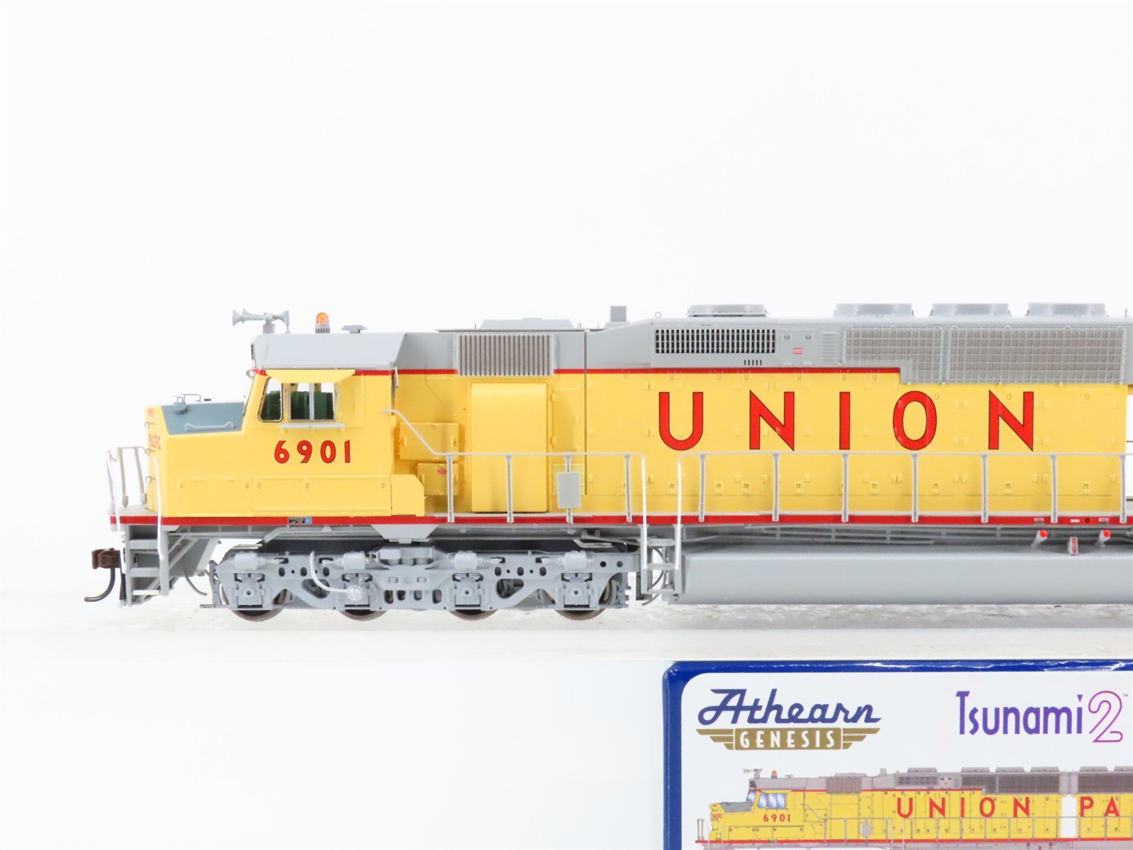 HO Athearn Genesis Primed for Grime ATHG71621 UP DDA40X Diesel #6901 DCC & Sound