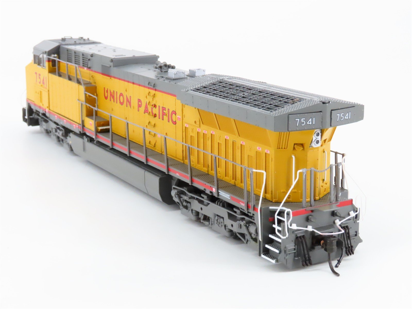 HO Broadway Limited BLI 2614 UP Union Pacific GE AC6000 Diesel #7541 - Paragon2
