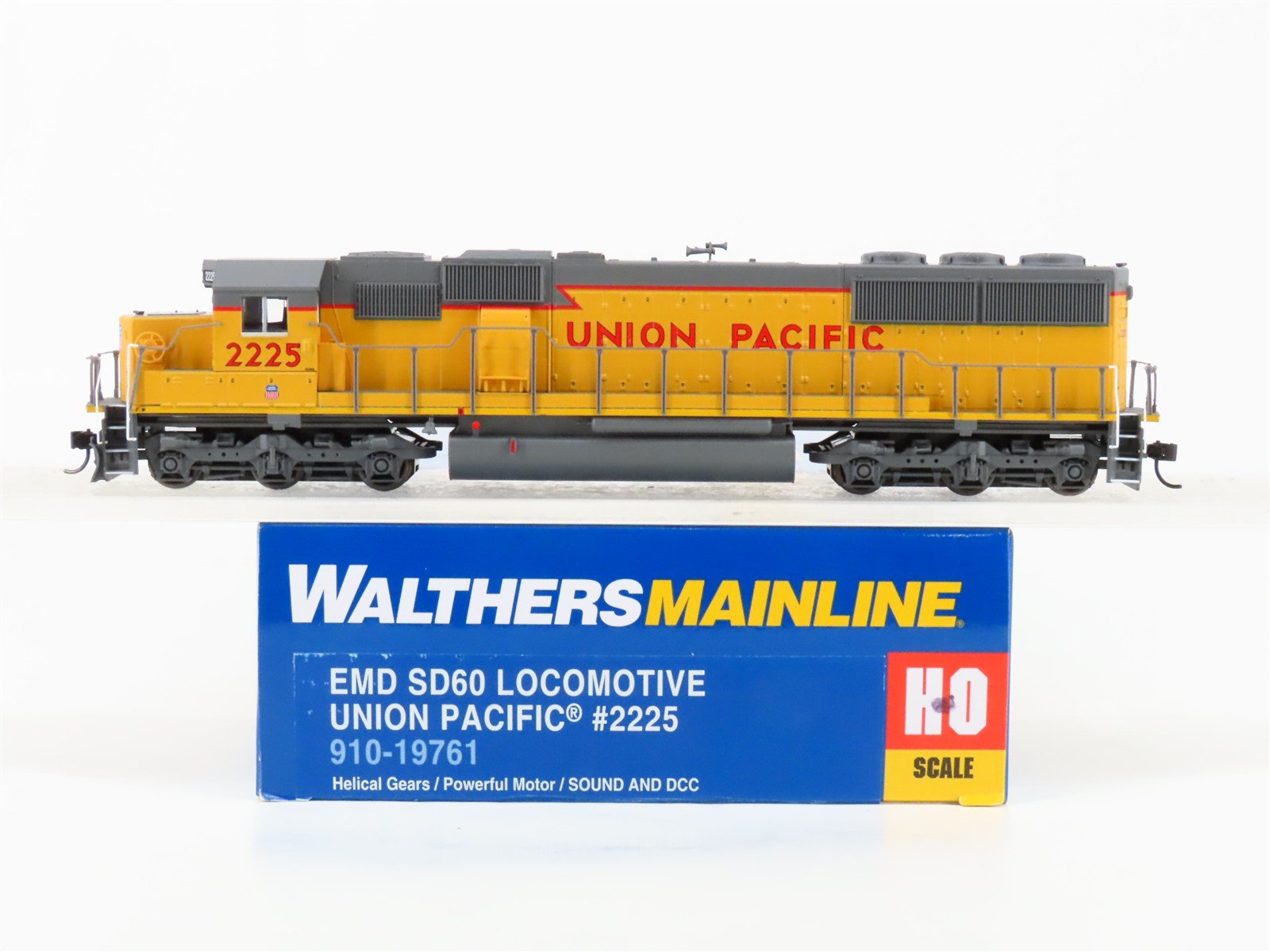 HO Walthers Mainline 910-19761 UP Union Pacific SD60 Diesel #2225 w/ DCC & Sound