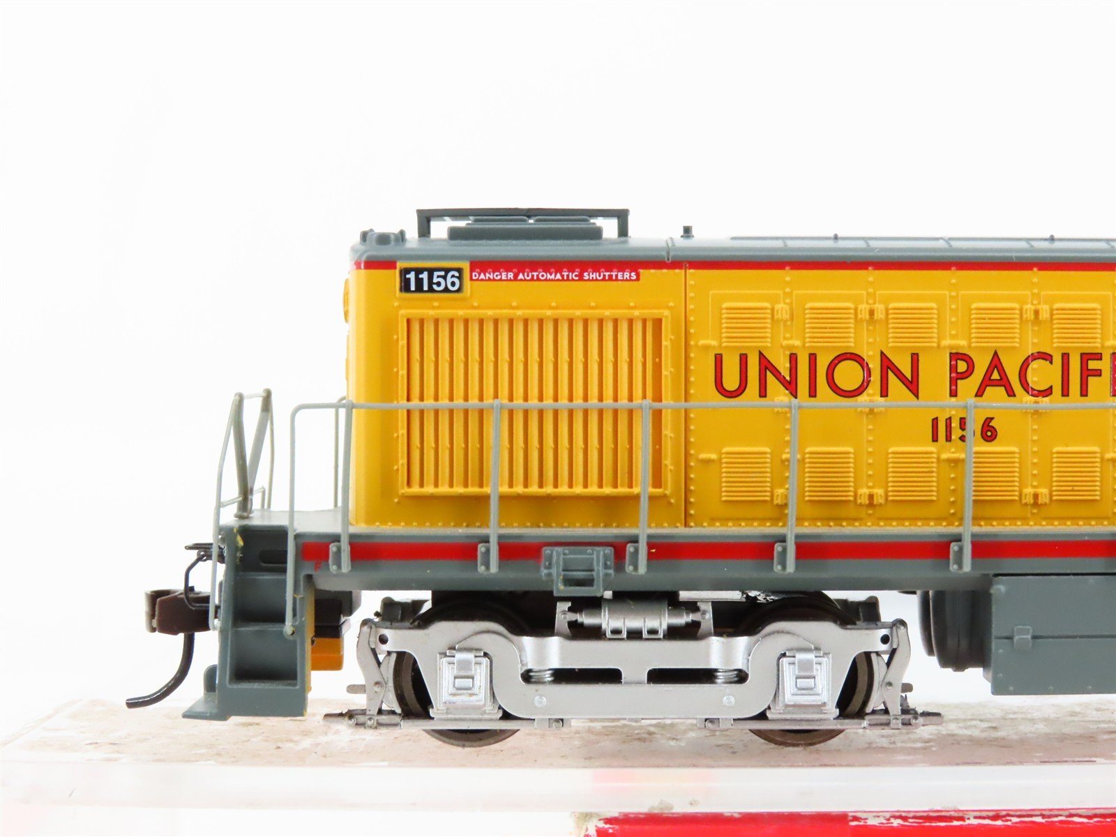 HO Bachmann 63205 UP Union Pacific ALCO S4 Diesel Switcher #1156 w/ DCC & Sound