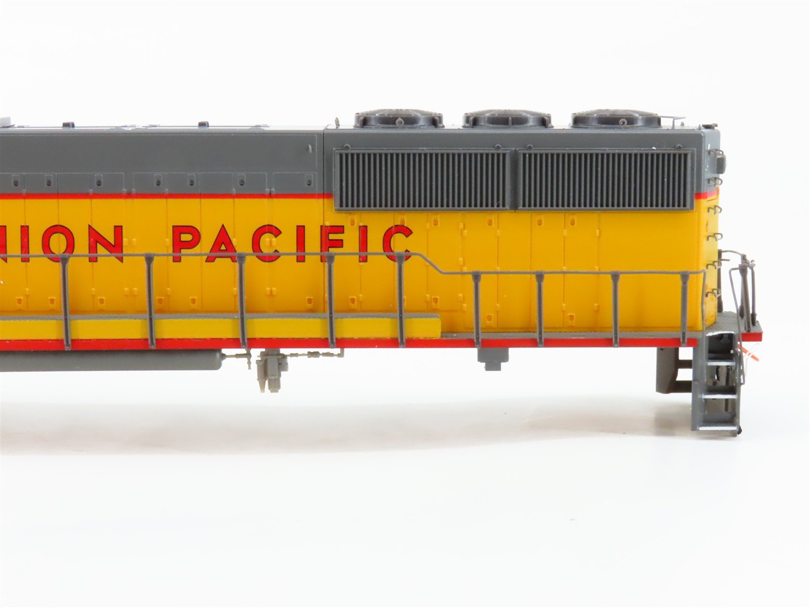 HO Scale Proto 2000 23490 UP Union Pacific EMD SD60 Diesel #6005 w/ DCC & Sound