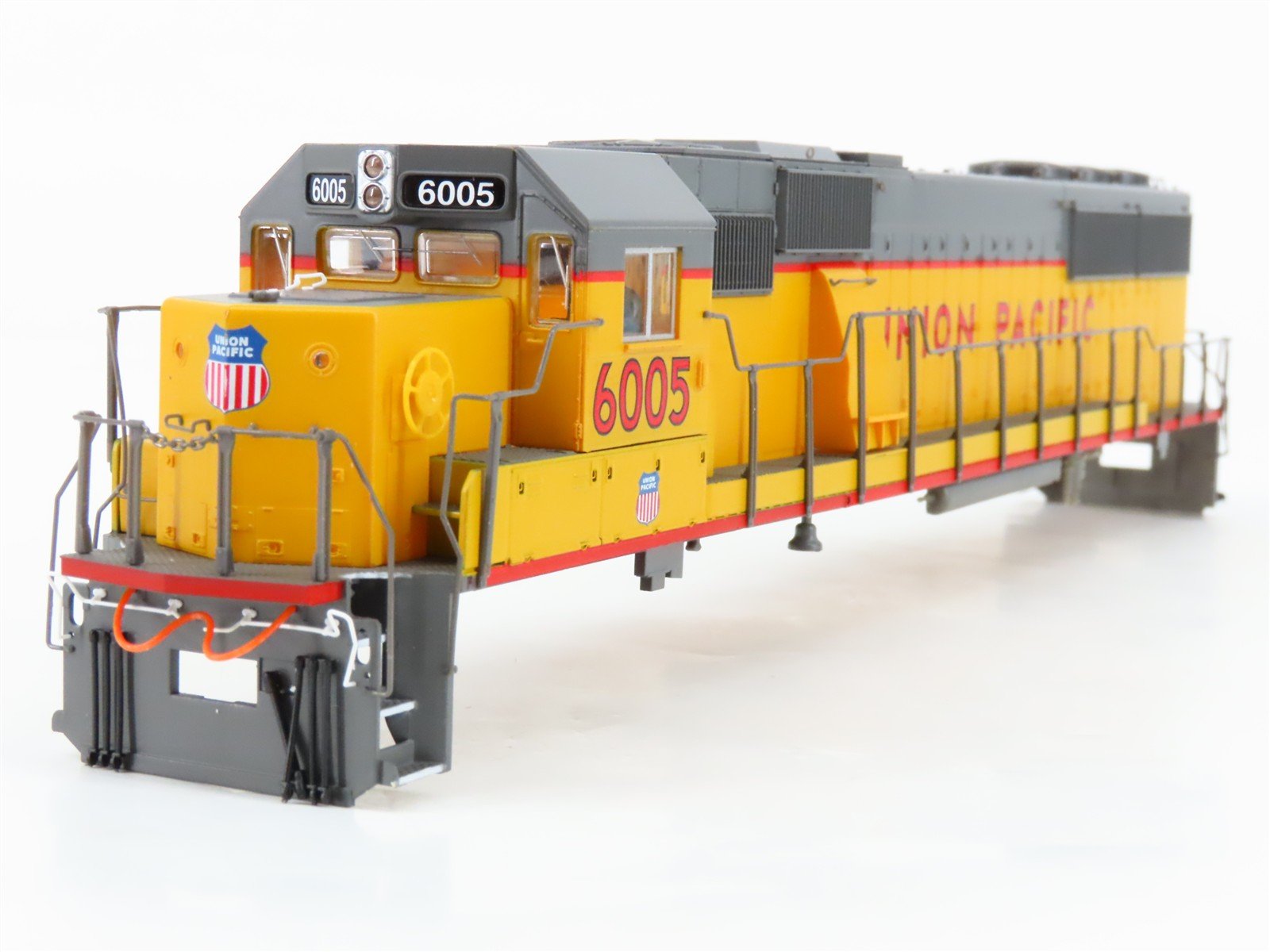 HO Scale Proto 2000 23490 UP Union Pacific EMD SD60 Diesel #6005 w/ DCC & Sound