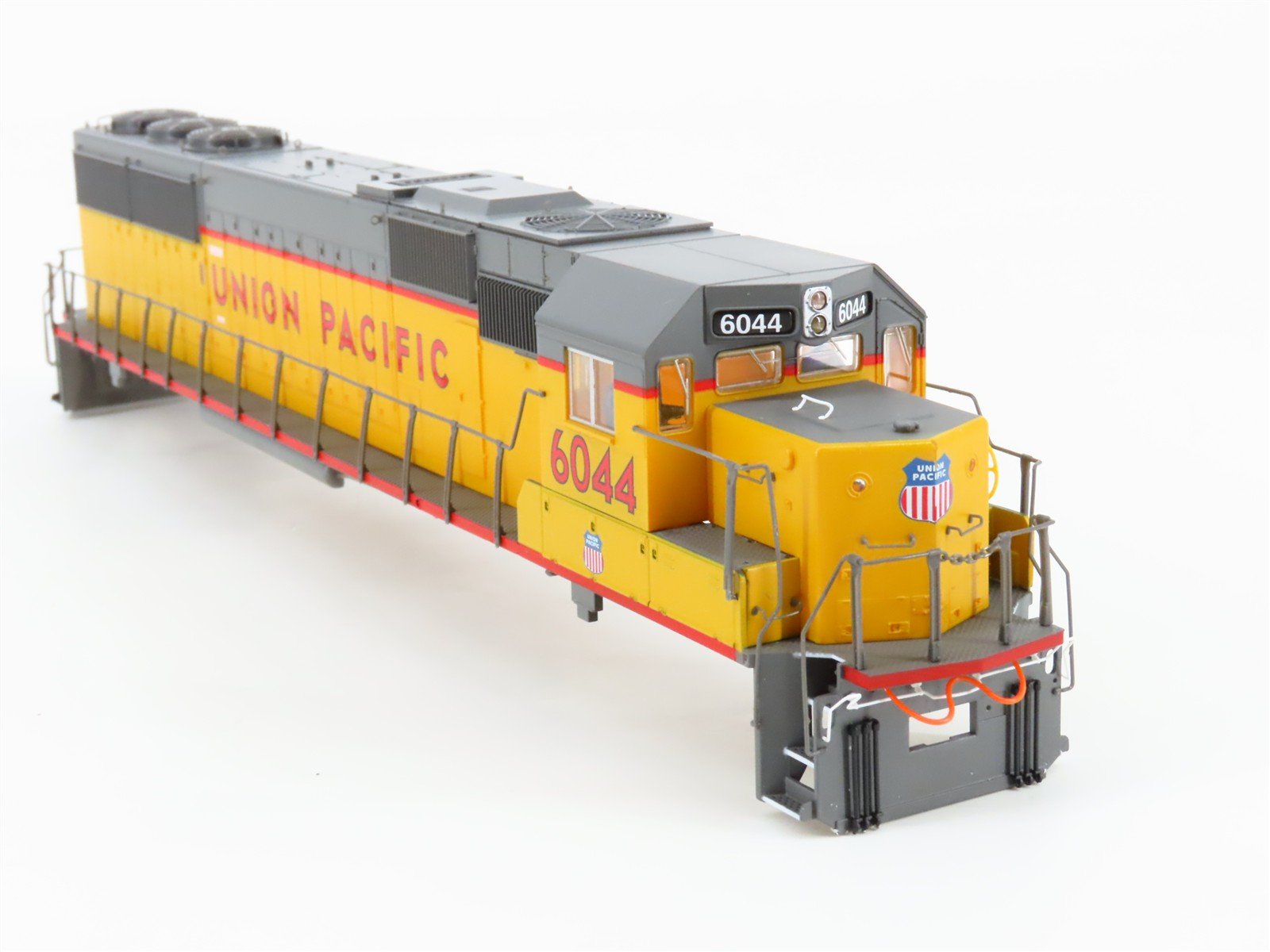 HO Scale Proto 2000 23491 UP Union Pacific EMD SD60 Diesel #6044 w/ DCC & Sound