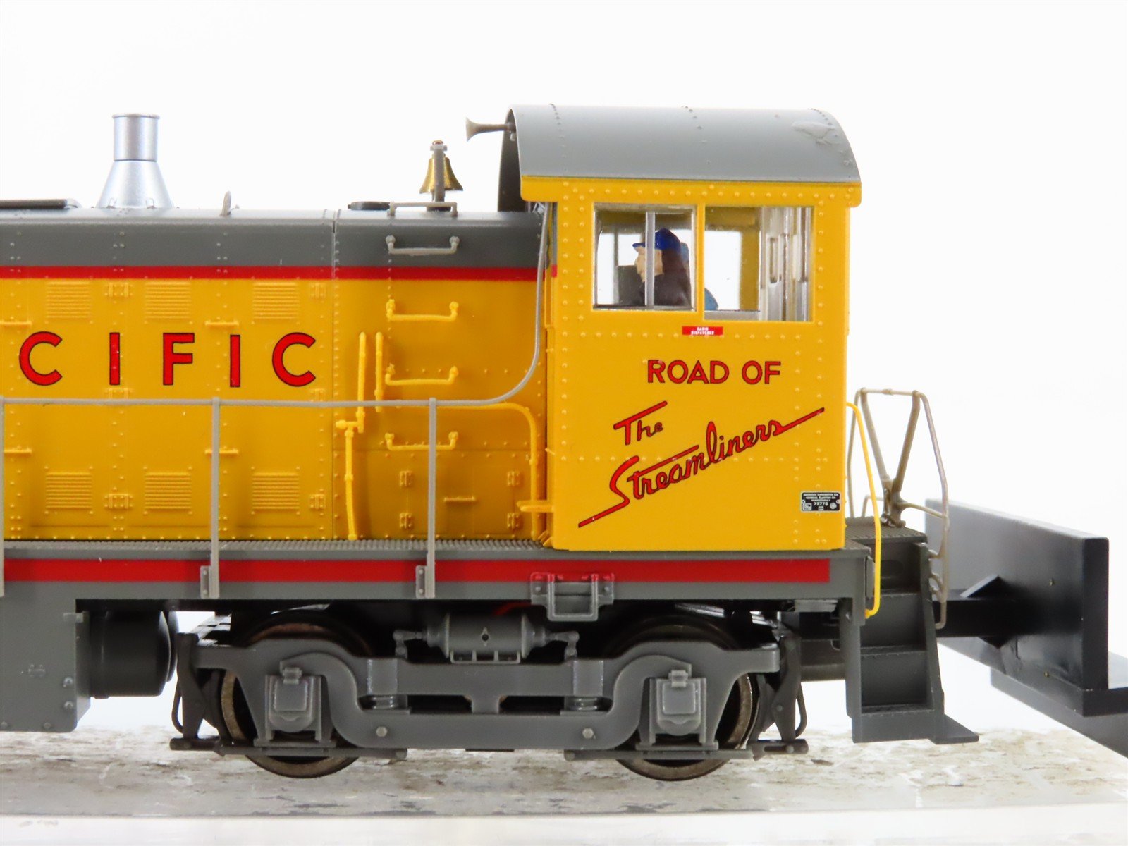 HO Proto 2000 31097 UP Union Pacific ALCO S3 Diesel Switcher #1250 w/DCC & Sound