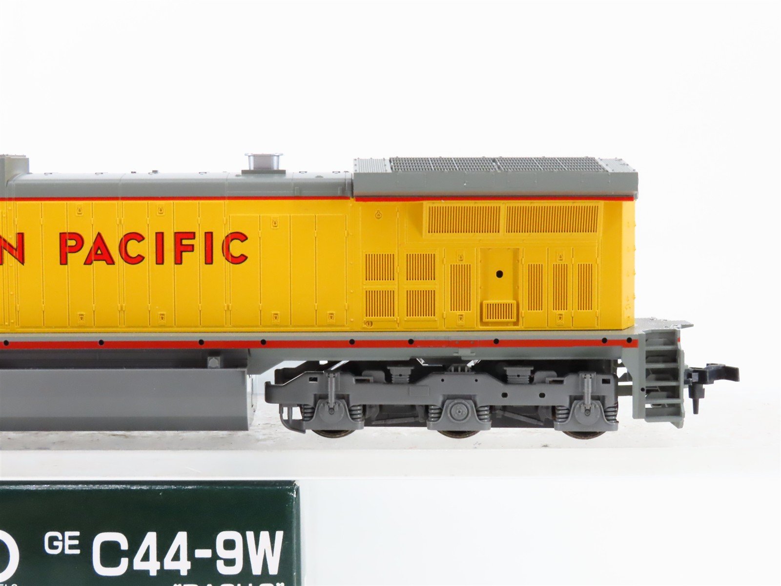 HO KATO 37-1306 UP Union Pacific GE C44-9W 