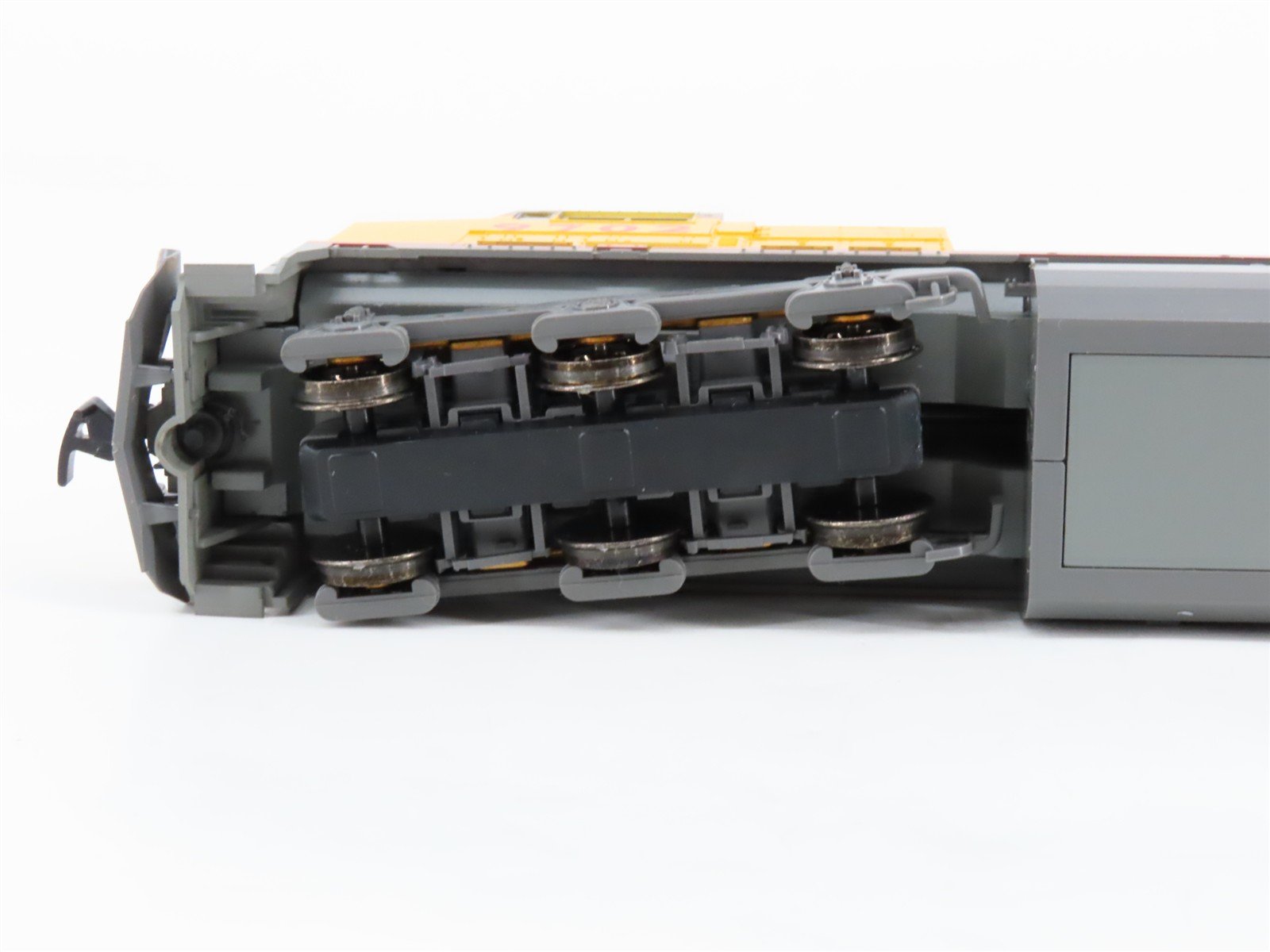 HO KATO 37-1305 UP Union Pacific GE C44-9W 