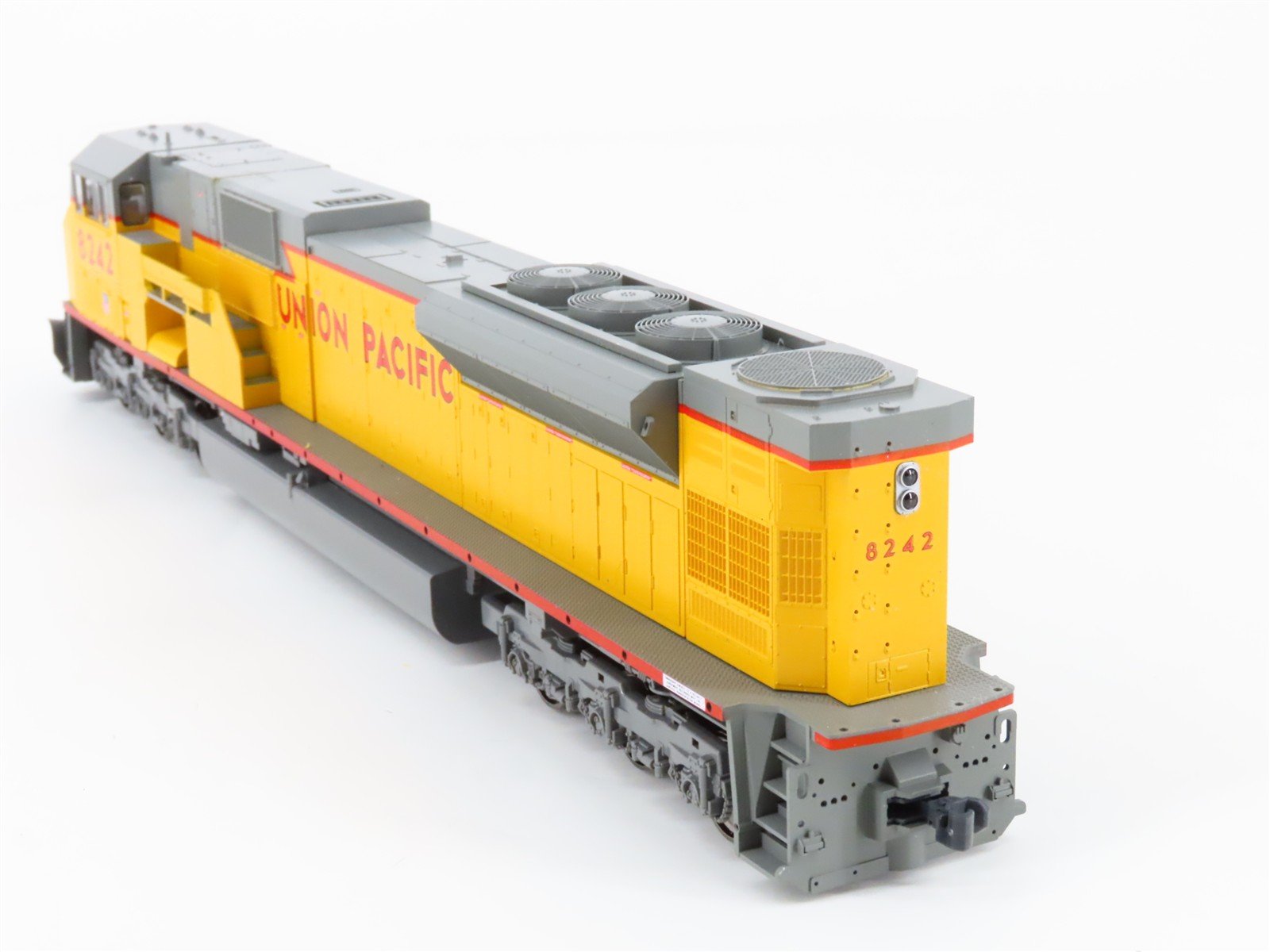 HO Scale KATO 37-6362 UP Union Pacific EMD SD90/43MAC Diesel #8242 w/DCC & Sound
