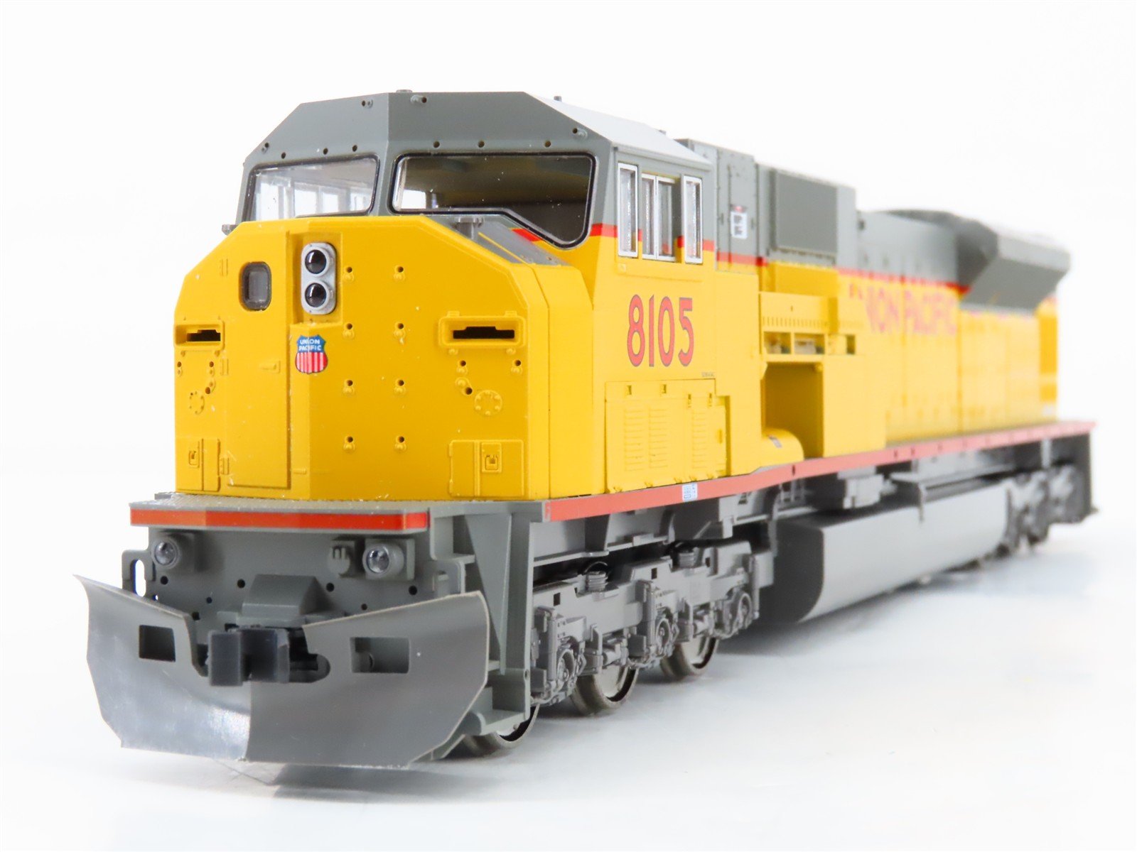 HO Scale KATO 37-6355 UP Union Pacific EMD SD90/43MAC Diesel #8105 w/DCC & Sound