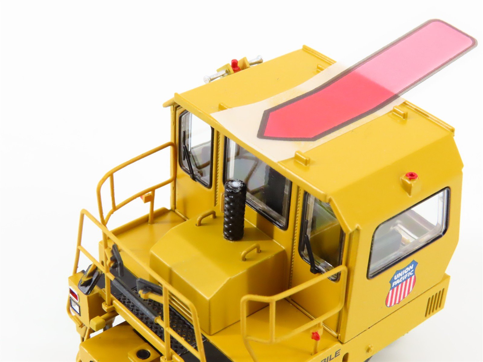 HO Broadway Limited BLI 6018 UP Union Pacific Trackmobile Rail Car No# w/ DCC