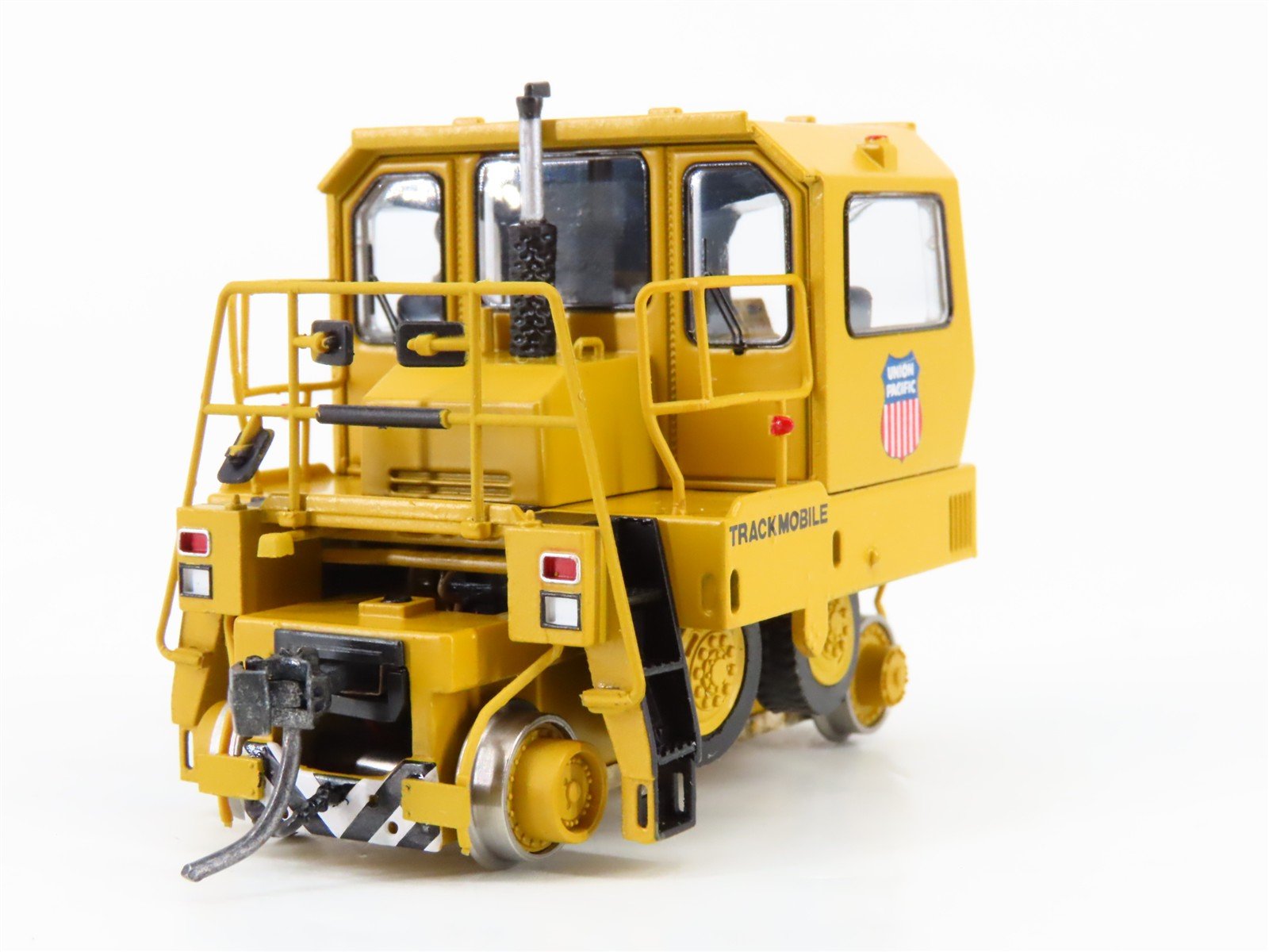 HO Broadway Limited BLI 6018 UP Union Pacific Trackmobile Rail Car No# w/ DCC