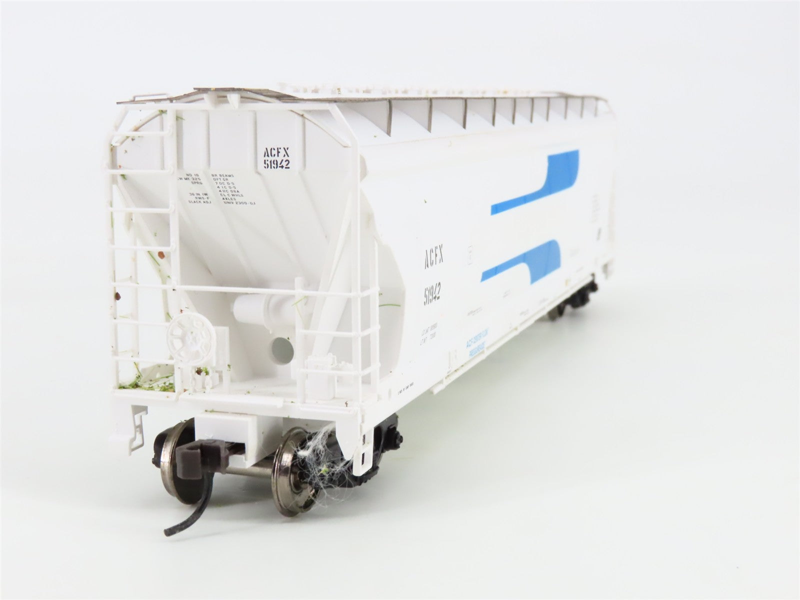 HO Atlas 1513-2 ADM Transportation Co. Pressureaide Centerflow 4-Bay Hopper RTR