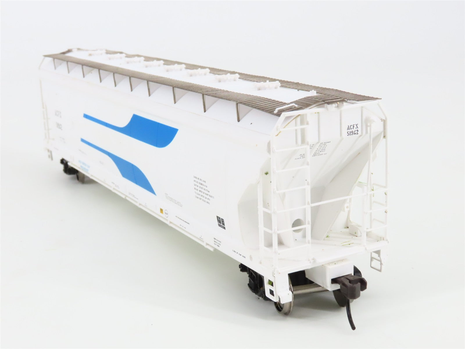 HO Atlas 1513-2 ADM Transportation Co. Pressureaide Centerflow 4-Bay Hopper RTR