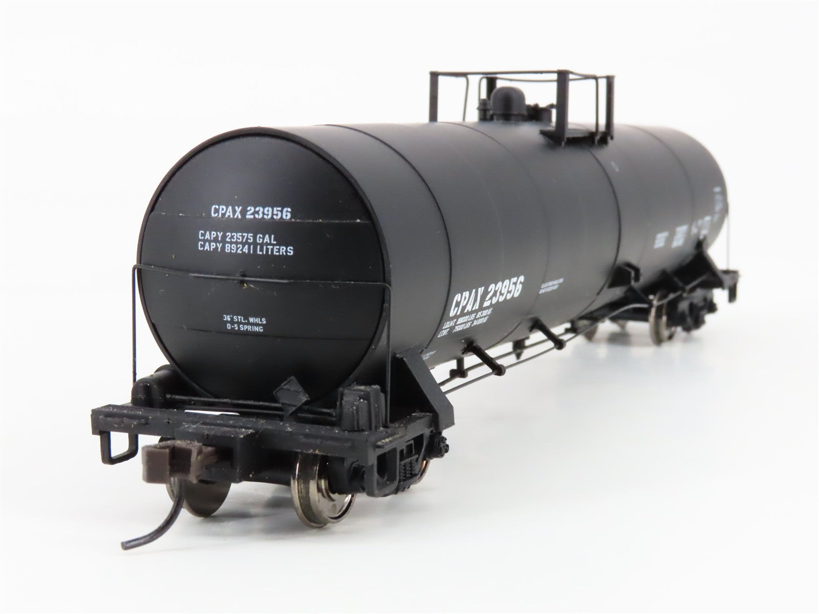 HO Scale Atlas 1633-3 CPAX Citgo Petroleum ACF 23,500 Gallon Tank Car 23956 RTR