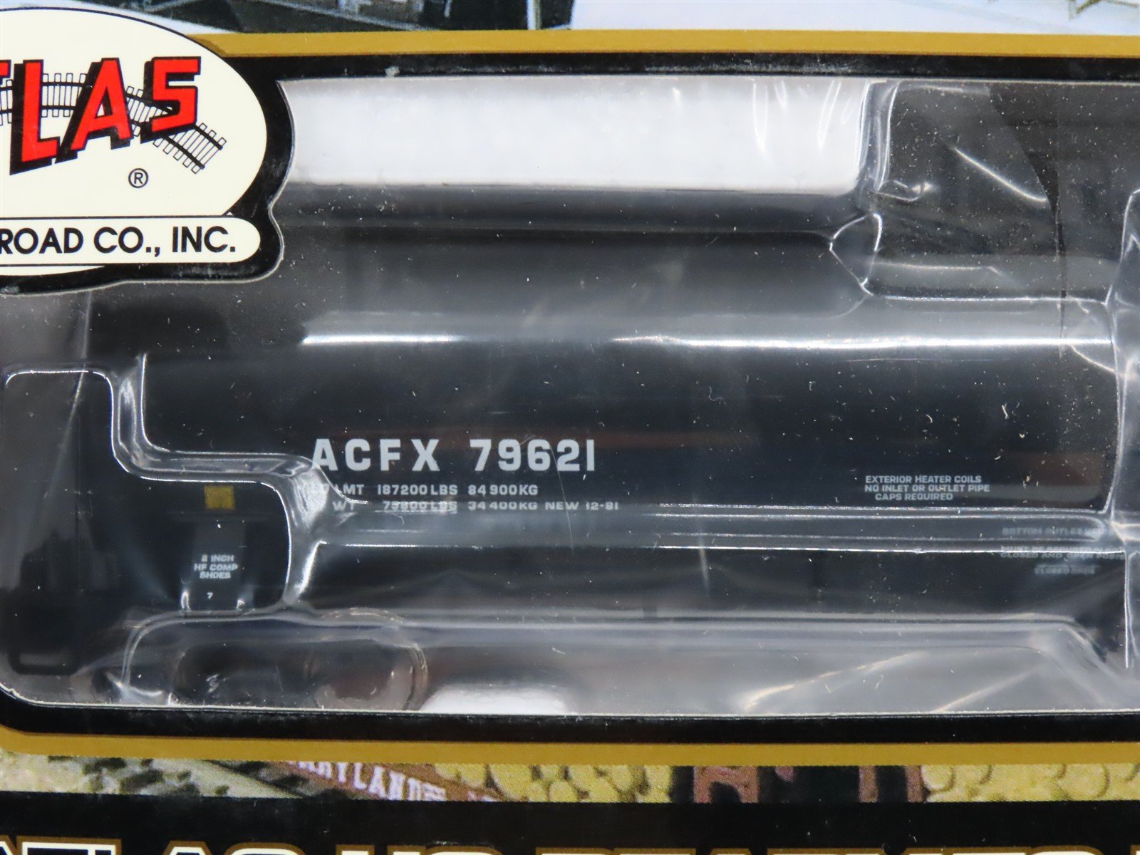 HO Scale Atlas 1636-1 ACFX Shell Canada ACF 23,500 Gallon Tank Car 79621 RTR