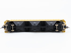 HO Scale InterMountain 45376-03 PTLX Cargill 3-Bay Covered Hopper 17975 RTR