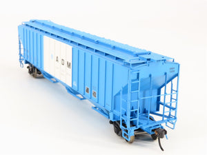 HO Scale InterMountain 45374-01 Archer Daniels Midland 3-Bay Covered Hopper RTR