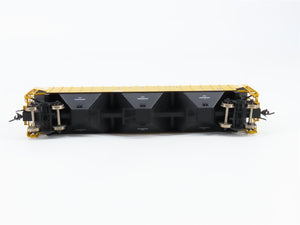 HO Scale InterMountain 45376-02 PTLX Cargill 3-Bay Covered Hopper 17891 RTR