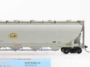 HO Scale BLMA Models 54016 CEFX North Dakota Mill - CEFX Hopper 77172 RTR