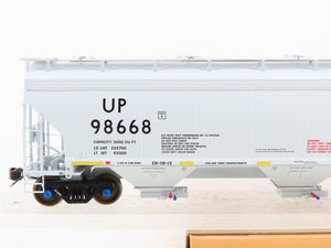 HO Scale Class One Model Works FC00515 UP Union Pacific 3-Bay Covered Hopper RTR