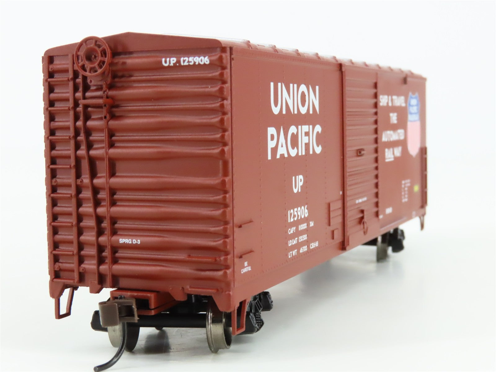 HO Scale Athearn 70134 UP Union Pacific 40' Box Car 125906 RTR