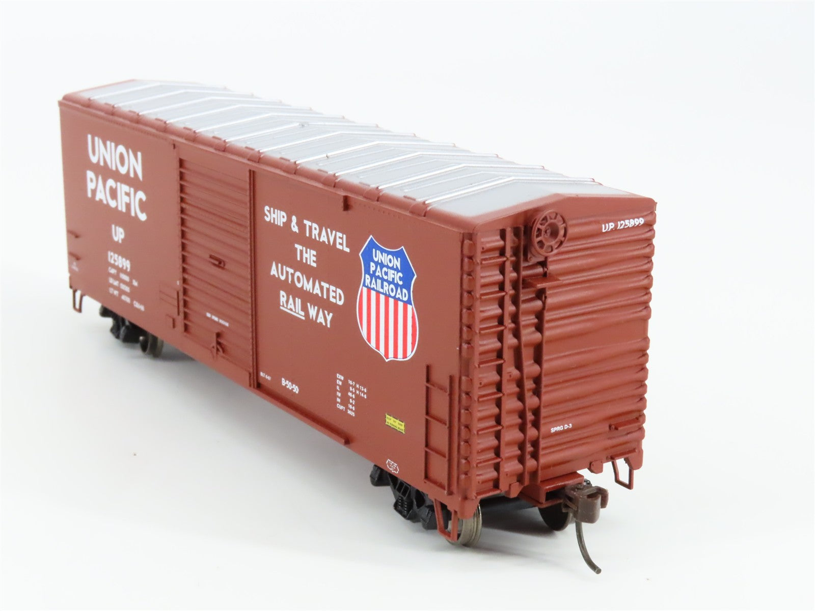 Athearn 70133 UP Union Pacific 40' Modernized Box Car 125899 RTR
