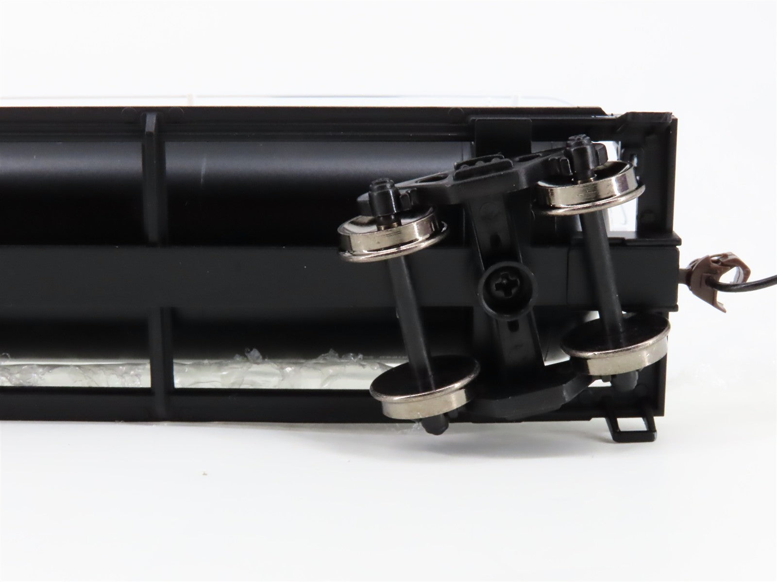 HO Scale Athearn 73766 ACFX 62' Tank Car 82781 RTR