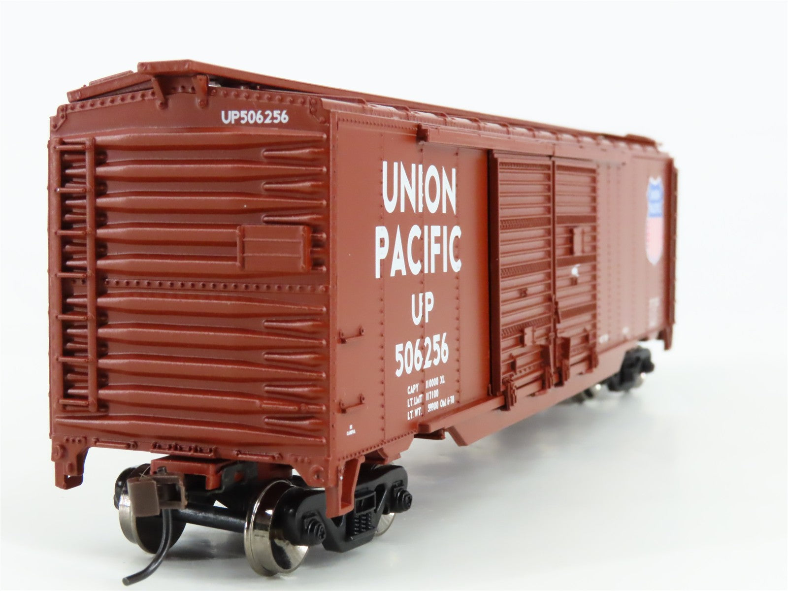 HO Scale Athearn 92443 UP Union Pacific 50' Double Door Box Car 506256 RTR