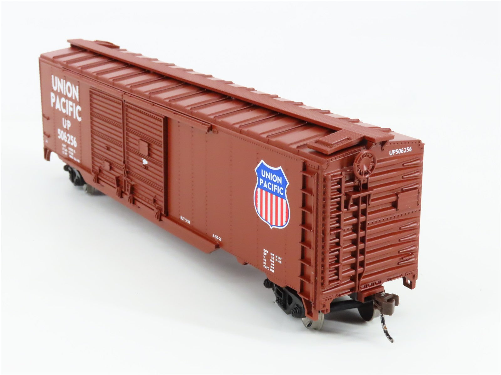 HO Scale Athearn 92443 UP Union Pacific 50' Double Door Box Car 506256 RTR
