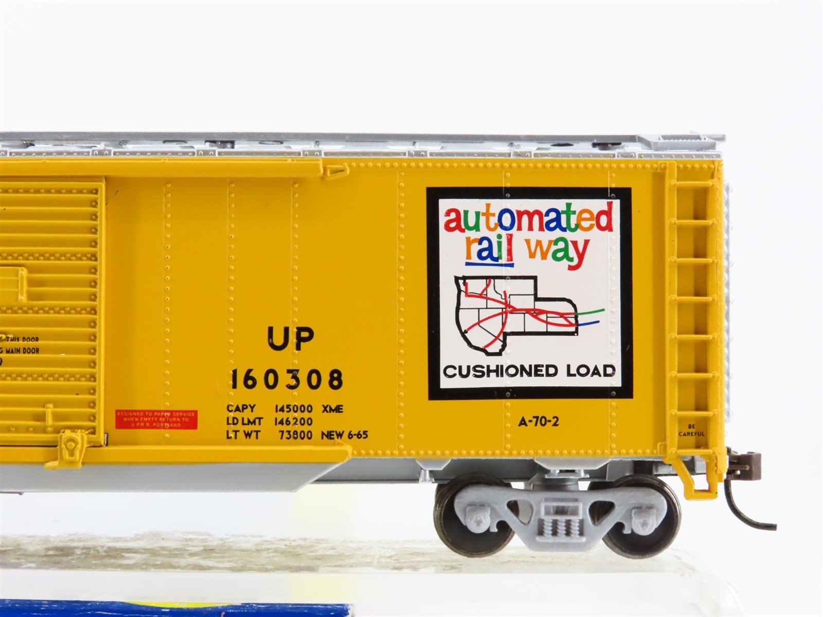 HO Scale Athearn 92445 UP Union Pacific 50' Double Door Box Car 160308 RTR