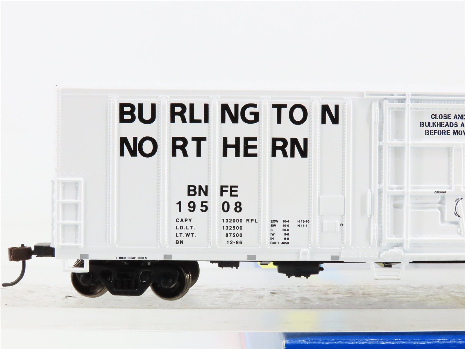 HO Scale Athearn 71158 BN Burlington Northern 57' Mechanical Reefer 19508 RTR