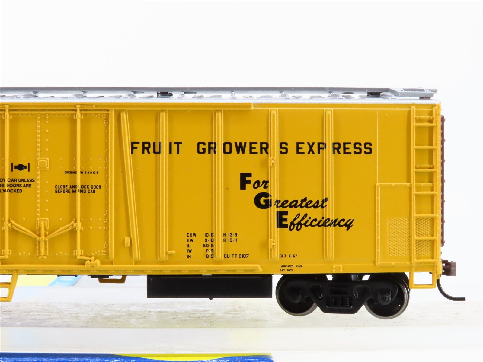 HO Scale Athearn 7572 FGCX Fruit Growers Express 50' 50' Mechanical Reefer RTR