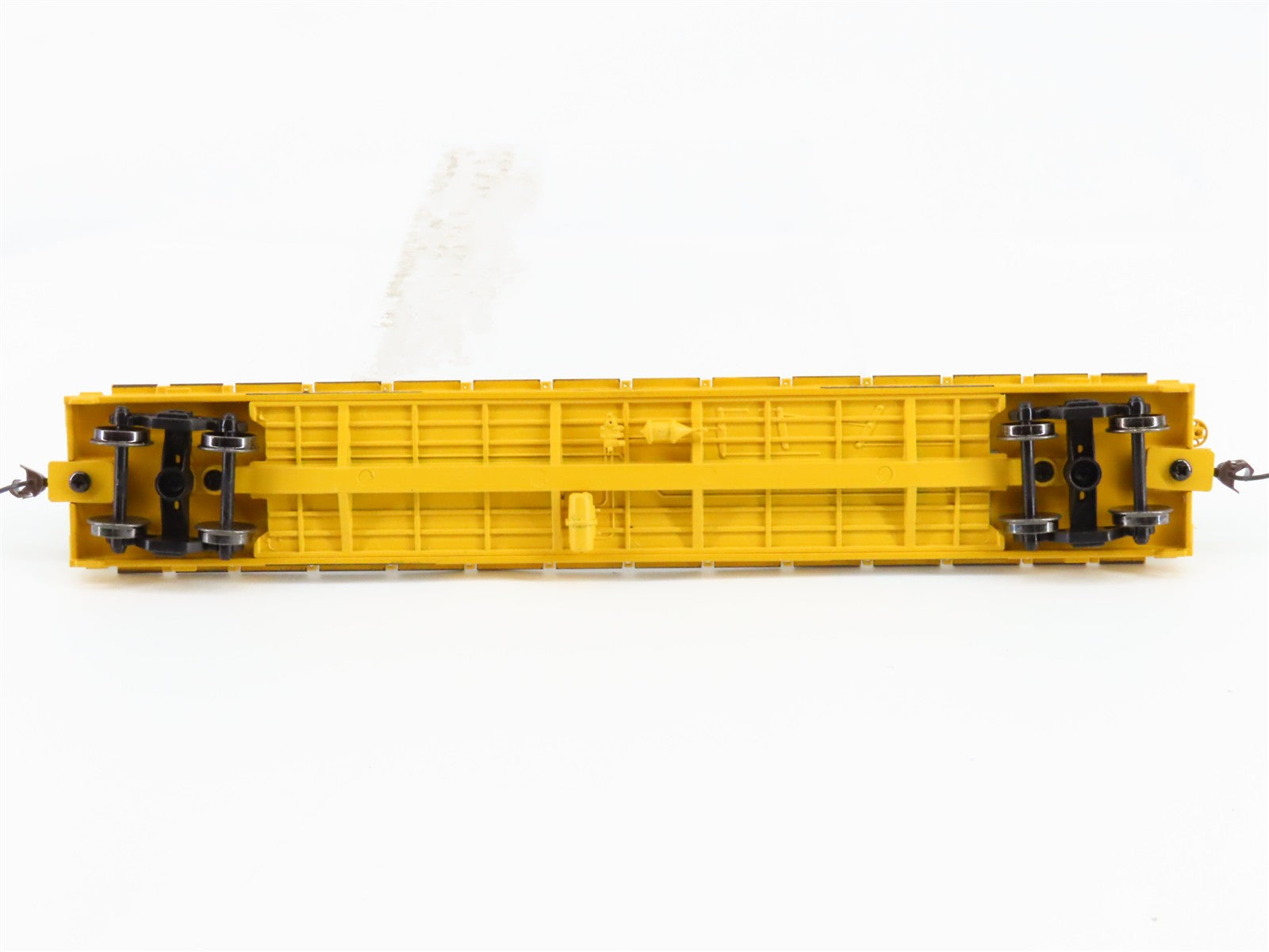 HO Scale Athearn 81935 HTTX Trailer Train 60' Flat Car 90473 RTR