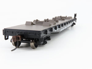 HO Scale Athearn 81266 CGW Chicago Great Western 50' Flat Car 3767 RTR