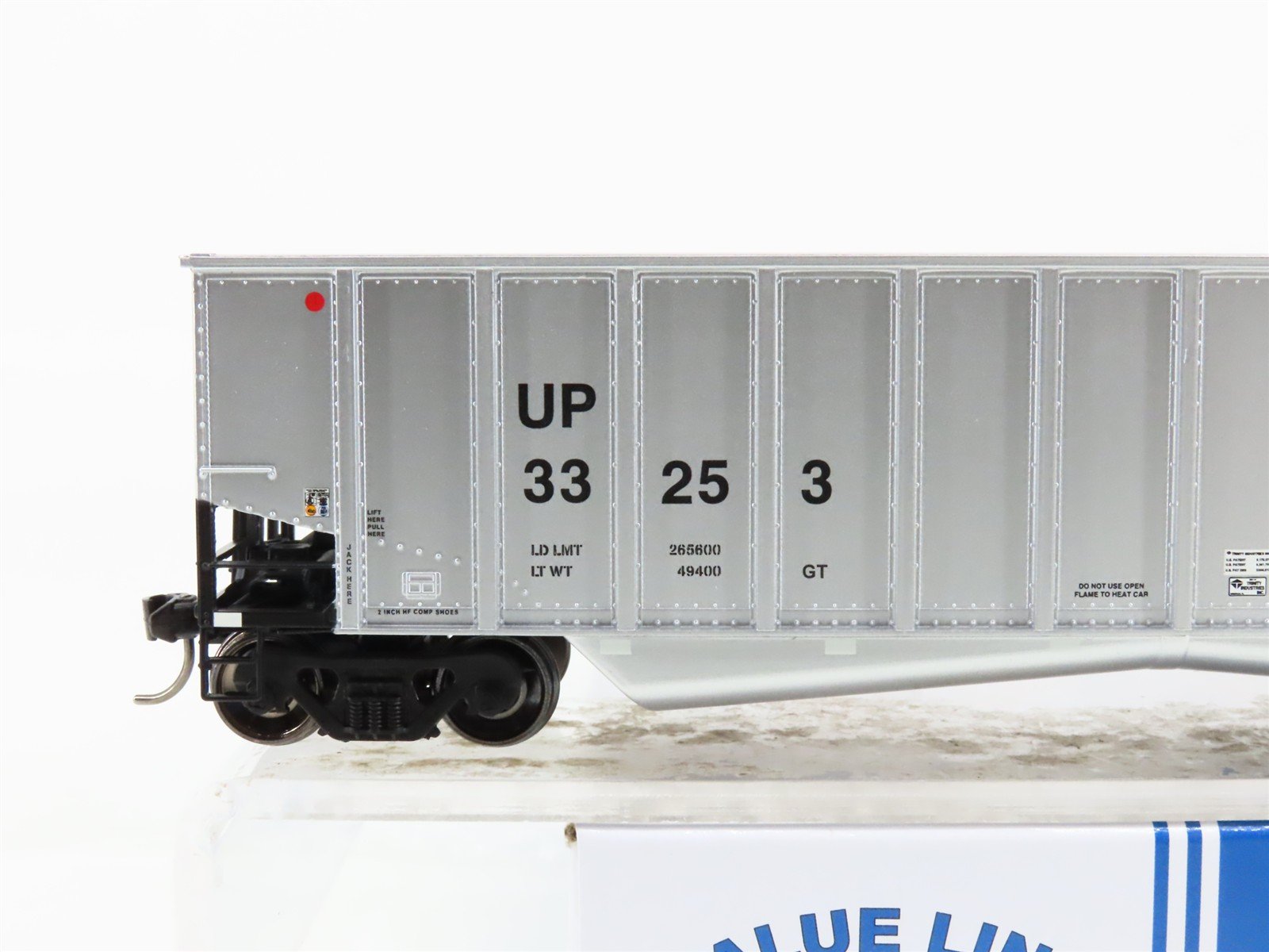 HO Scale InterMountain 4402007-A01* UP Union Pacific Gondola 33253 RTR