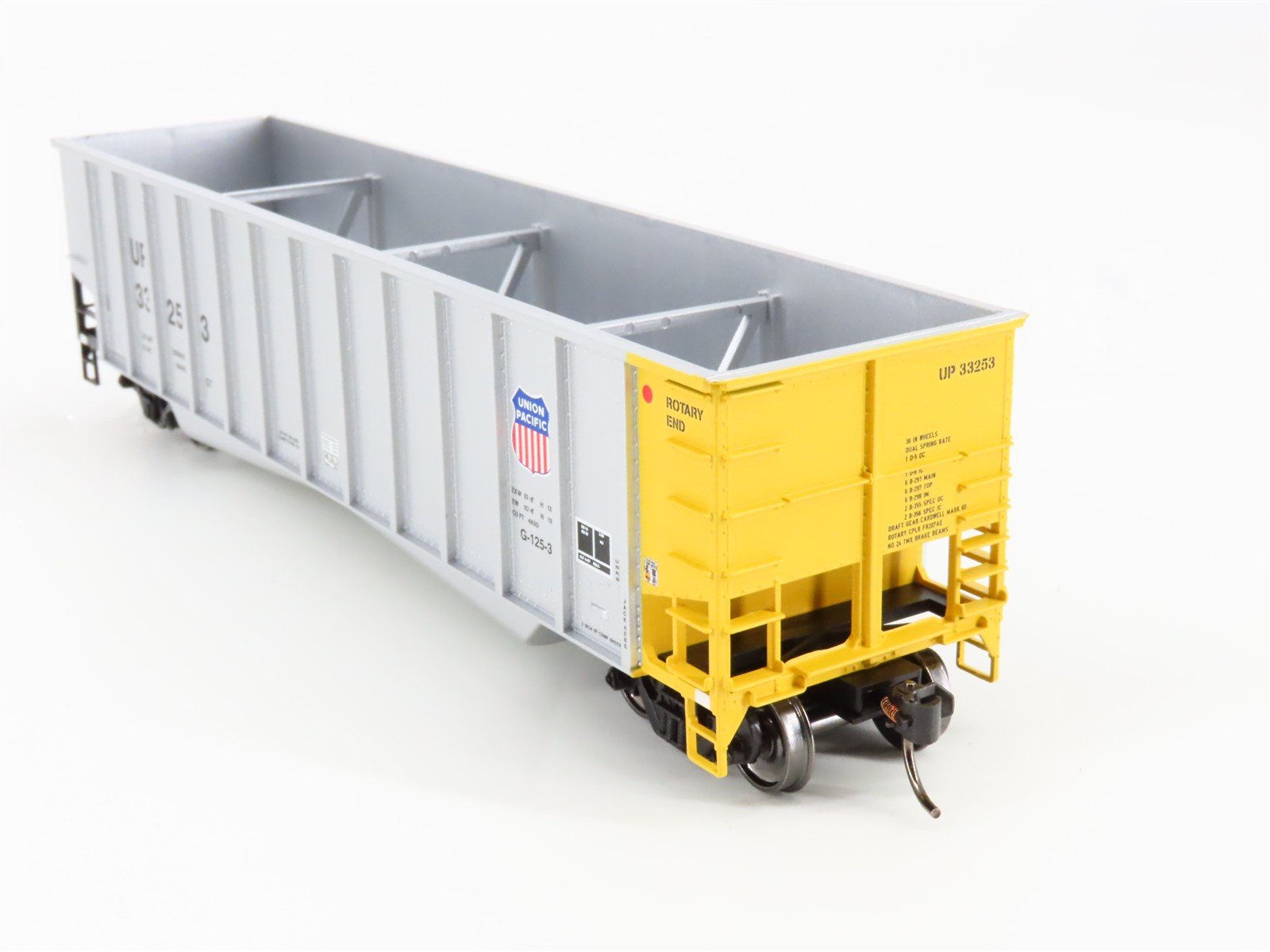 HO Scale InterMountain 4402007-A01* UP Union Pacific Gondola 33253 RTR