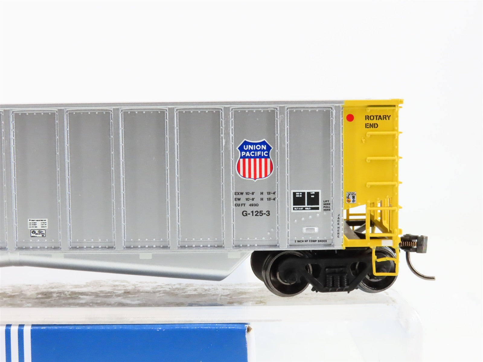 HO Scale InterMountain 4402007-A01 UP Union Pacific Trinity Coal Gondola RTR
