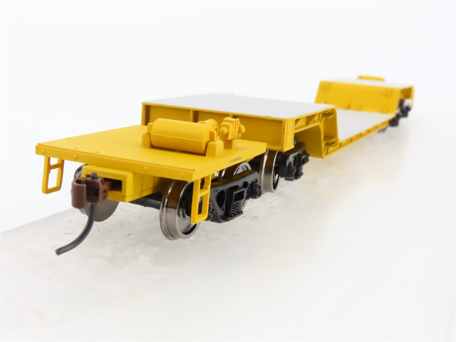 HO Scale Walthers 932-5632 GEX General Electric 81' Flat Car 1022 RTR