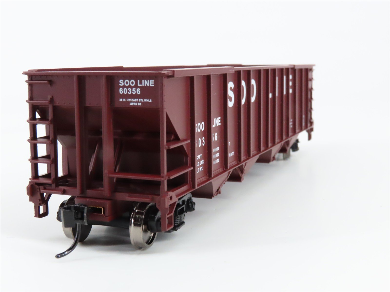 HO Scale Walthers 910-1973 Soo Line 50' 4-Bay Hopper 60356 RTR