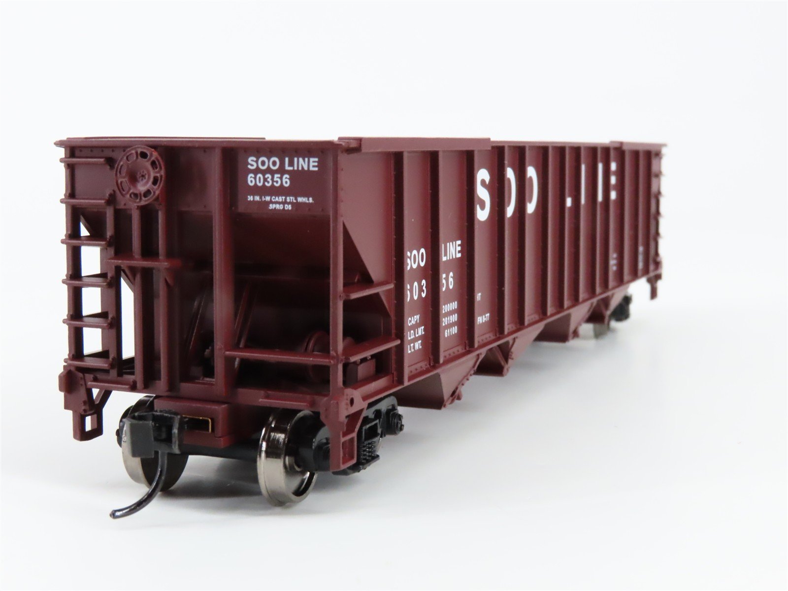 HO Scale Walthers 910-1973 Soo Line 50' 4-Bay Hopper 60356 RTR