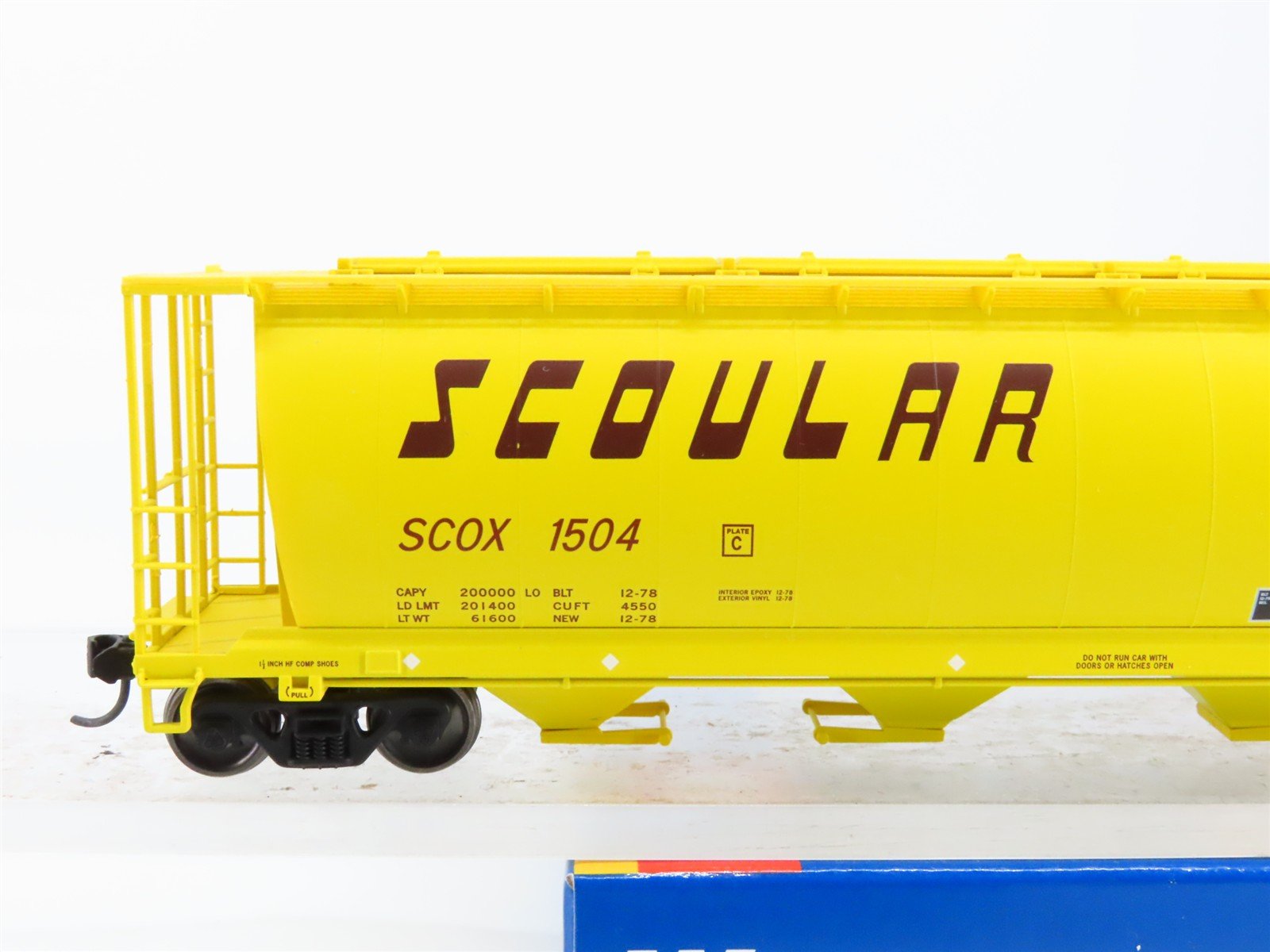 HO Scale Walthers 910-7320 SCOX Scoular 59' 59' Cylindrical Hopper 1504 RTR