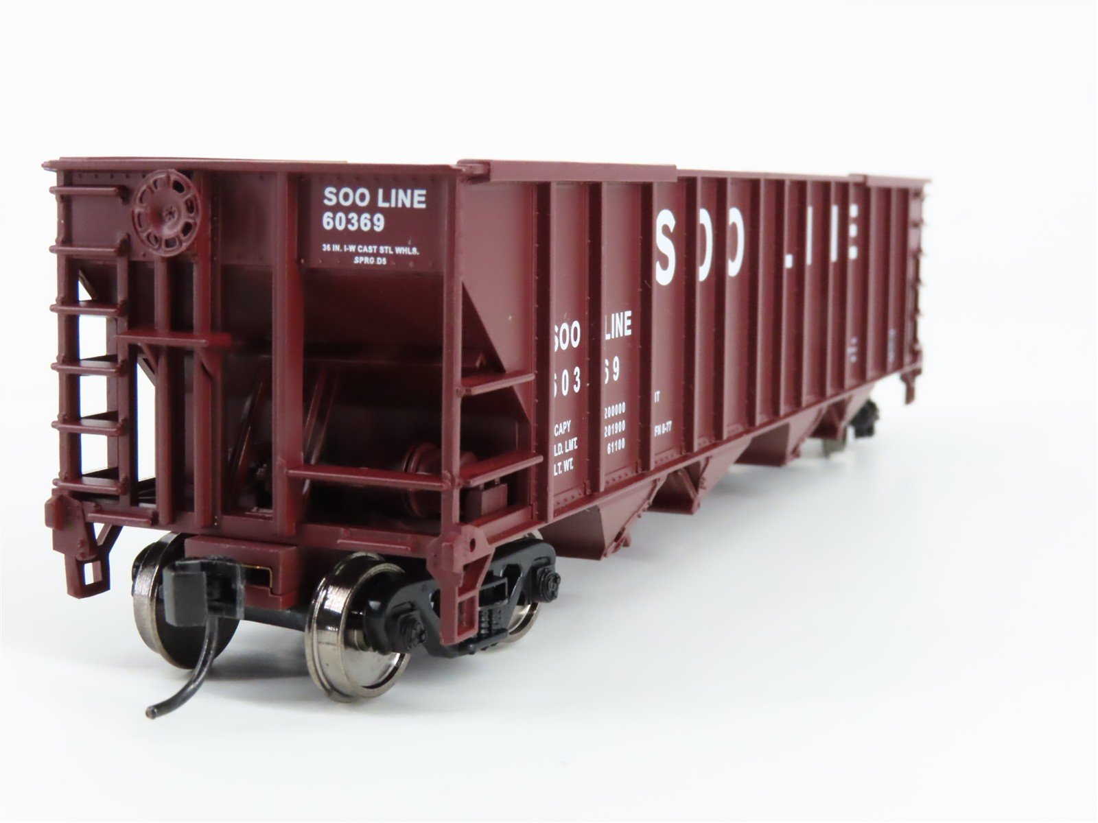 HO Scale Walthers 910-1974 Soo Line 50' 4-Bay Hopper 60369 RTR