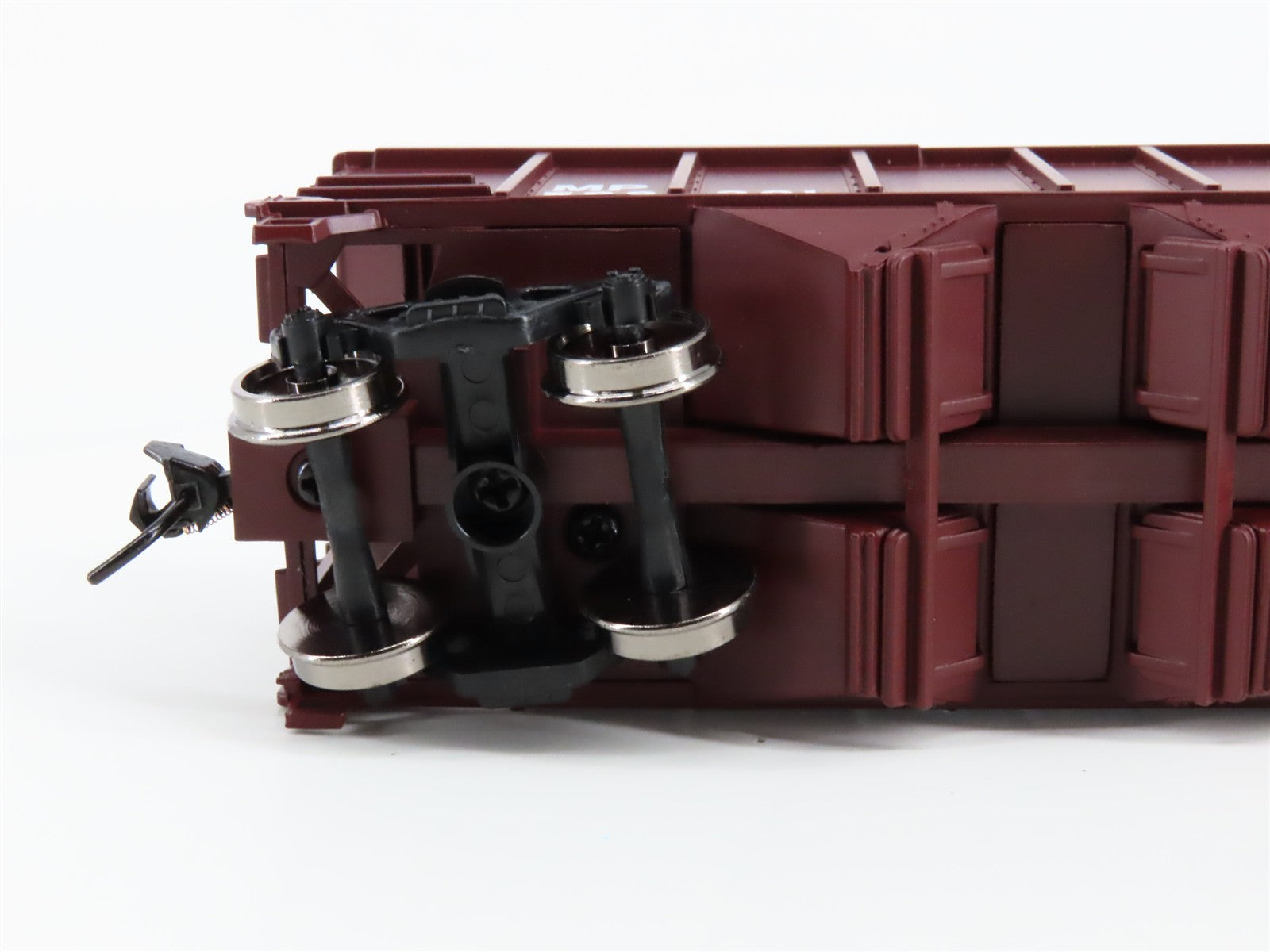 HO Scale Walthers 910-1971 MP Missouri Pacific 50' 4-Bay Hopper 588201 RTR