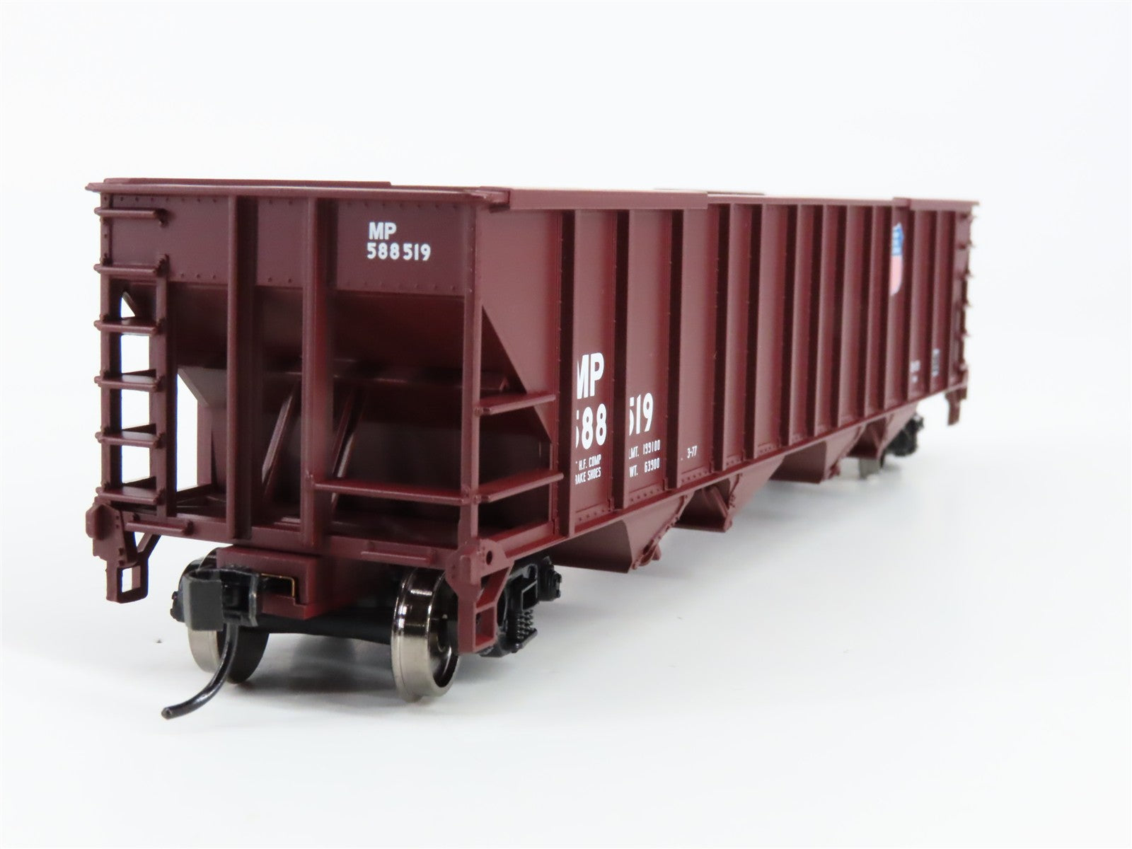 HO Scale Walthers 910-1972 MP Missouri Pacific 50' 4-Bay Hopper 588519 RTR
