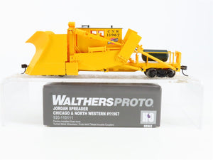 HO Scale Walthers 920-110111 CNW Chicago & North Western Jordan Spreader RTR